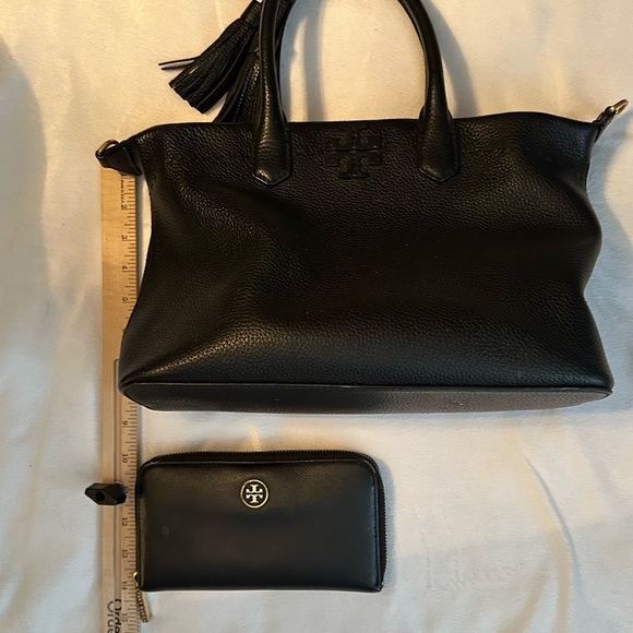 Tory Burch McGraw Slouchy Satchel Bag & Saffiano Leather Continental Zip Wallet - Picture 10 of 16